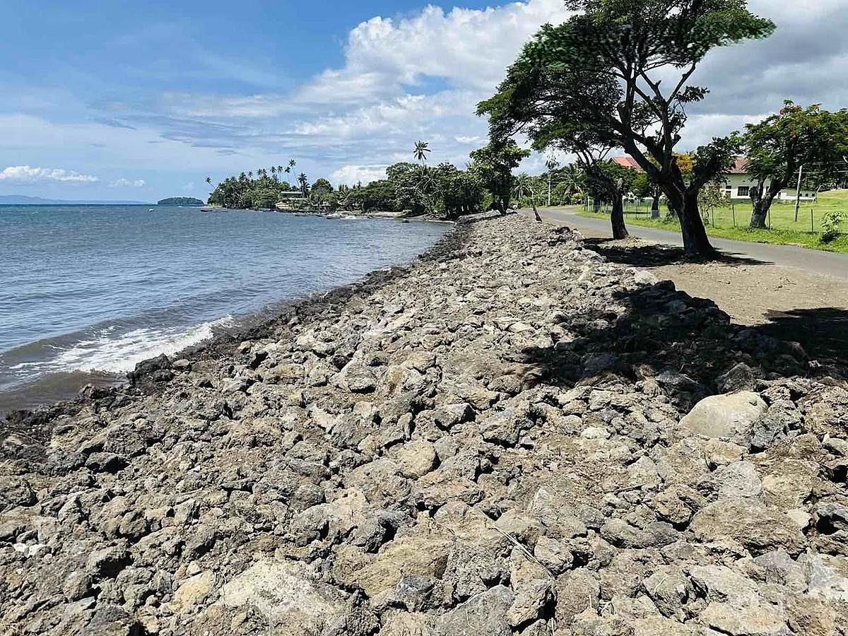 Climate finance supports resilient roads in Fiji