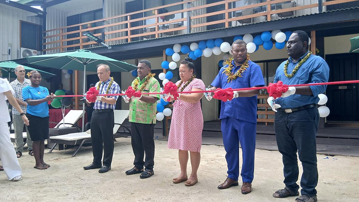 Tourism Minister officially opens Raiders Hotel in Tulagi