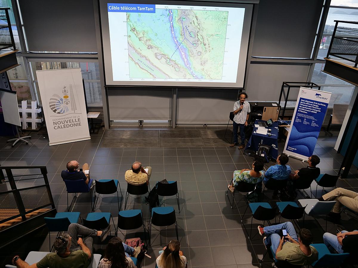 New Caledonia and Vanuatu to be linked by world-first SMART underwater cable